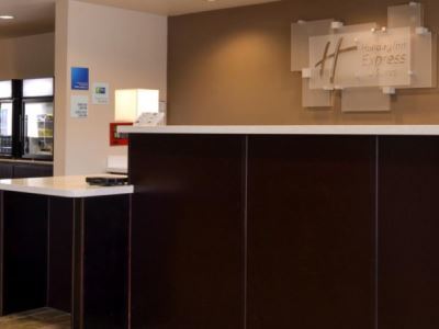 Holiday Express & By Ihg 3* Williams